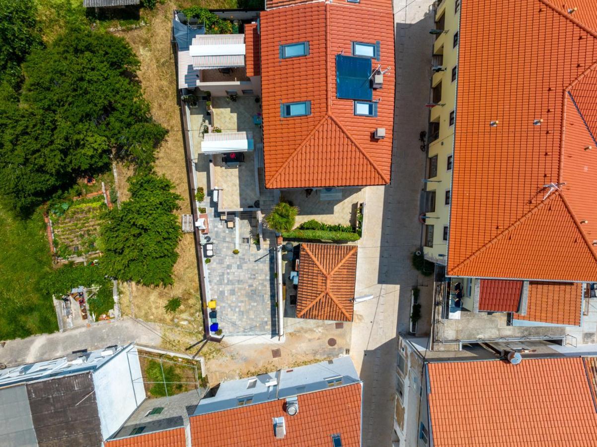 Apartments Punat Downtown Exteriör bild